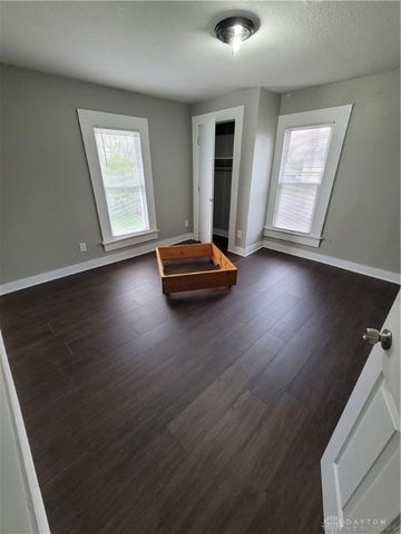 66 Barnett Street 64, Dayton, OH 45402