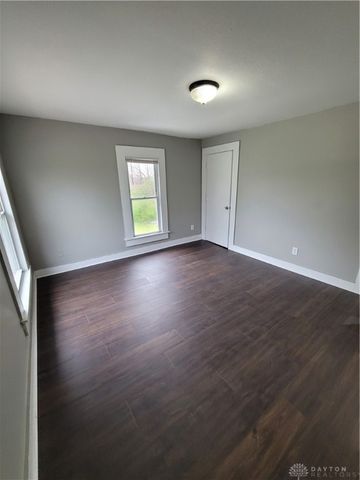 66 Barnett Street 64, Dayton, OH 45402
