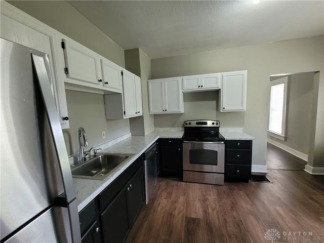 66 Barnett Street 64, Dayton, OH 45402
