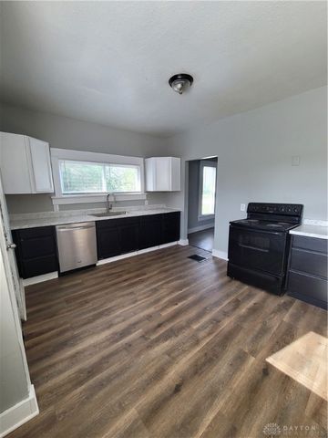 66 Barnett Street 64, Dayton, OH 45402