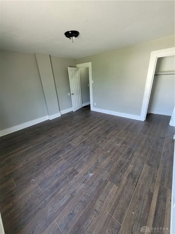 66 Barnett Street 64, Dayton, OH 45402