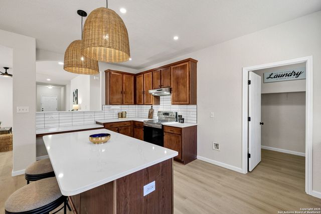 8115 Puente, San Antonio, TX 78223