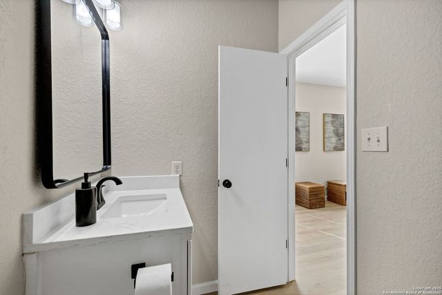 8115 Puente, San Antonio, TX 78223