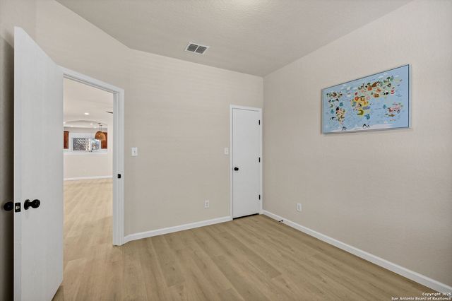 8115 Puente, San Antonio, TX 78223