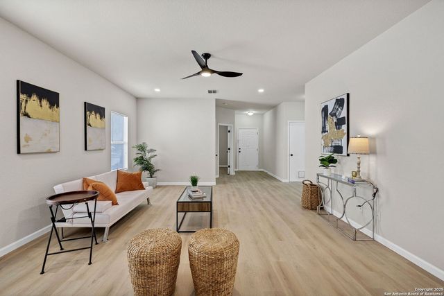 8115 Puente, San Antonio, TX 78223