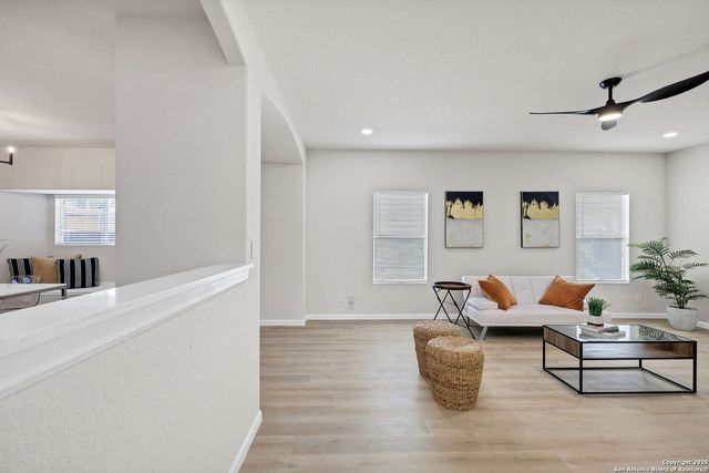 8115 Puente, San Antonio, TX 78223