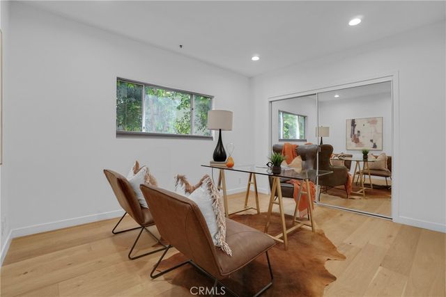 1871 Greenfield Avenue 102, Los Angeles, CA 90025