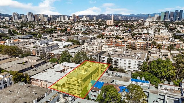 1871 Greenfield Avenue 102, Los Angeles, CA 90025