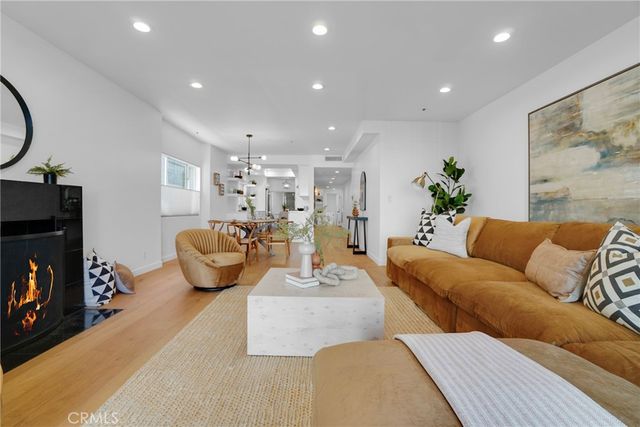 1871 Greenfield Avenue 102, Los Angeles, CA 90025