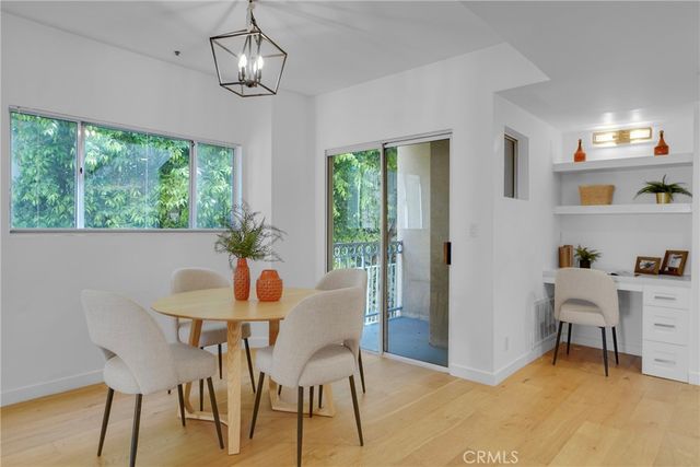 1871 Greenfield Avenue 102, Los Angeles, CA 90025