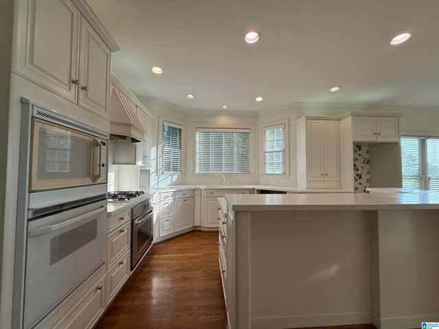 2125 BROOK HIGHLAND RIDGE, Birmingham, AL 35242