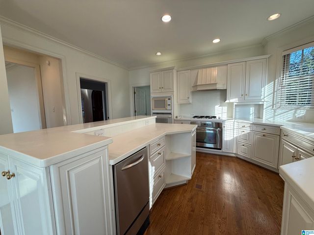 2125 BROOK HIGHLAND RIDGE, Birmingham, AL 35242