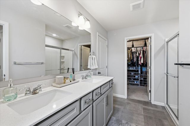 775 Midtown Lane, New Brighton, MN 55112