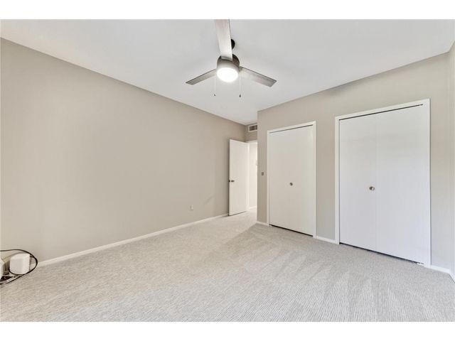 3412 Oak Ridge Road 108, Minnetonka, MN 55305