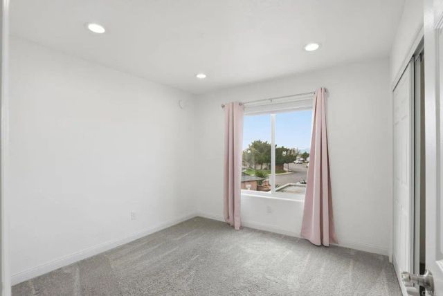 1668 Spanish Oak Pl, El Cajon, CA 92019