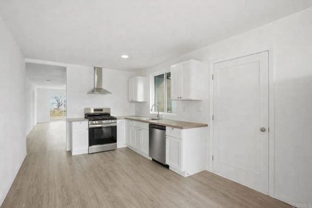 1668 Spanish Oak Pl, El Cajon, CA 92019