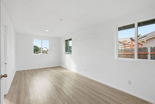 1668 Spanish Oak Pl, El Cajon, CA 92019