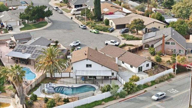 1668 Spanish Oak Pl, El Cajon, CA 92019