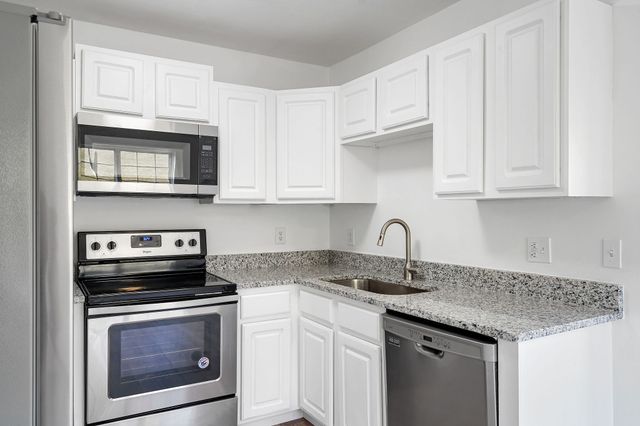 220 Brittany Park Cir, Antioch, TN 37013