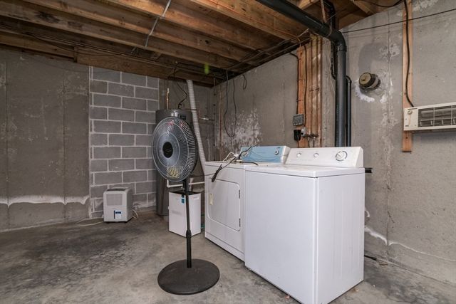 77 Grantwood Drive, Amherst, MA 01002