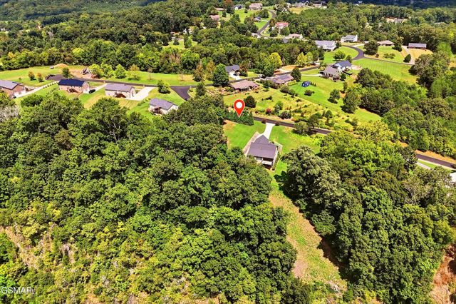 5 Rock House Road, Kodak, TN 37764
