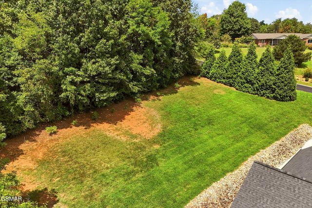 5 Rock House Road, Kodak, TN 37764