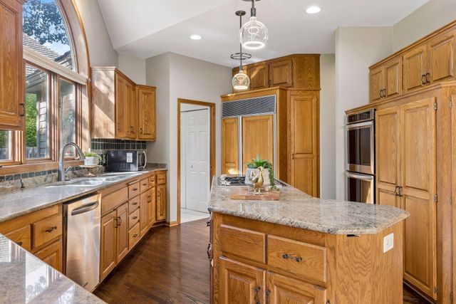 4325 Rosewood Lane N, Plymouth, MN 55442