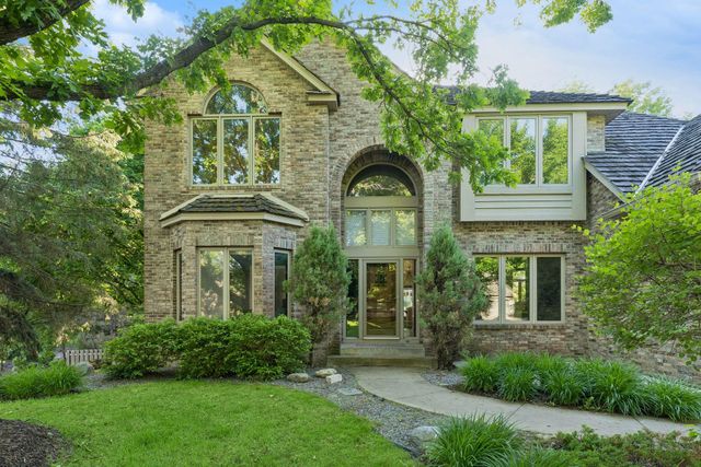 4325 Rosewood Lane N, Plymouth, MN 55442