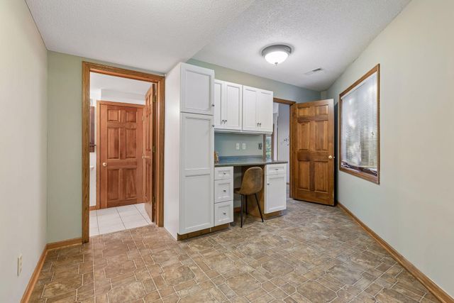 4325 Rosewood Lane N, Plymouth, MN 55442