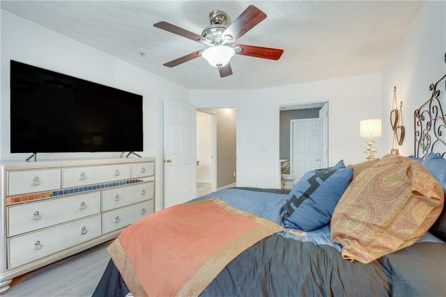 101 Creekwood Drive, Woodstock, GA 30188