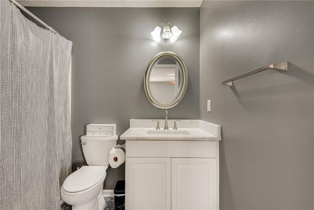 101 Creekwood Drive, Woodstock, GA 30188