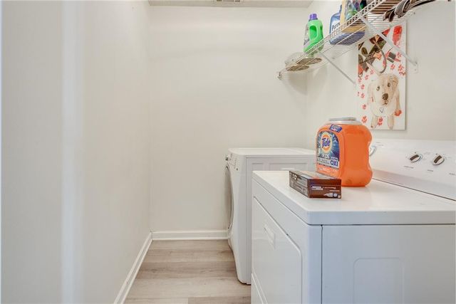 101 Creekwood Drive, Woodstock, GA 30188