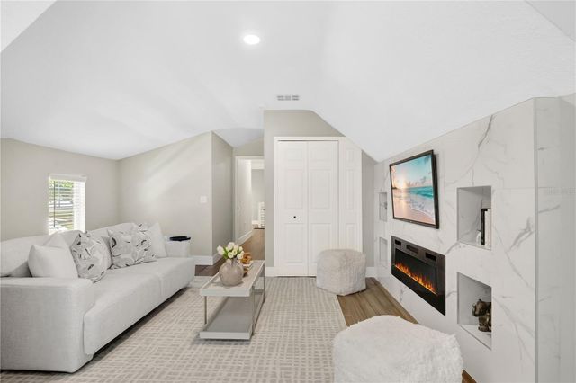 109 E 12TH AVENUE, Windermere, FL 34786