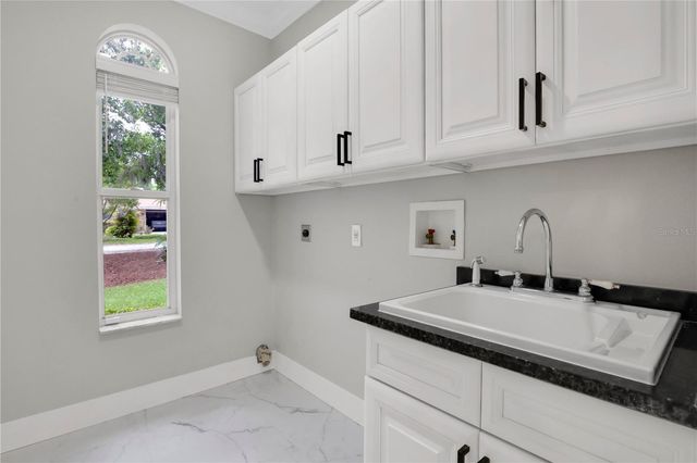 109 E 12TH AVENUE, Windermere, FL 34786