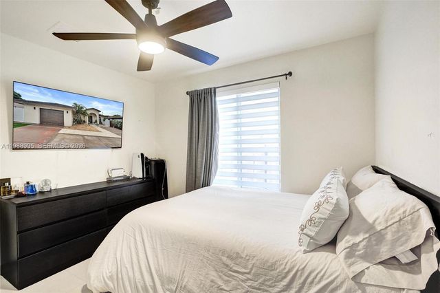 5614 Flagler St, Hollywood, FL 33023