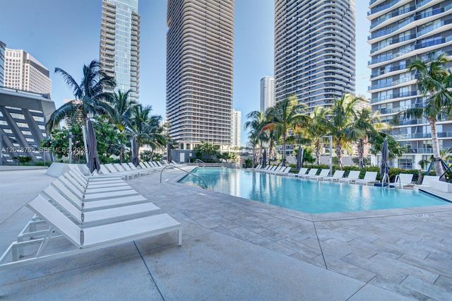 88 SW 7th Street 1511, Miami, FL 33130