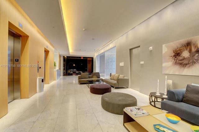 88 SW 7th Street 1511, Miami, FL 33130