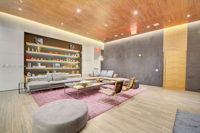 88 SW 7th Street 1511, Miami, FL 33130