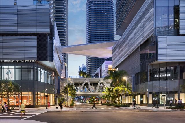 88 SW 7th Street 1511, Miami, FL 33130