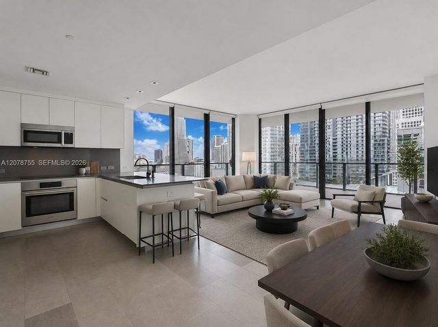 88 SW 7th Street 1511, Miami, FL 33130