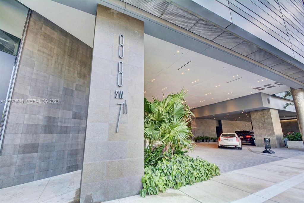 88 SW 7th Street 1511, Miami, FL 33130