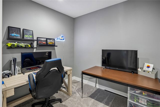 233 NE 60th Court, Ankeny, IA 50021