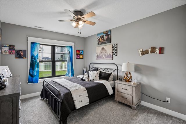 233 NE 60th Court, Ankeny, IA 50021