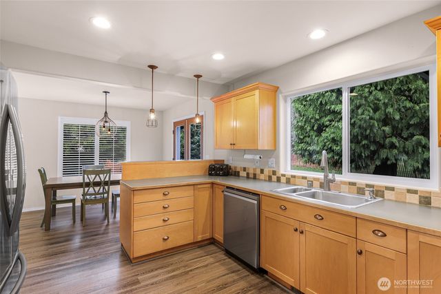 2976 Upland Way, Ferndale, WA 98248