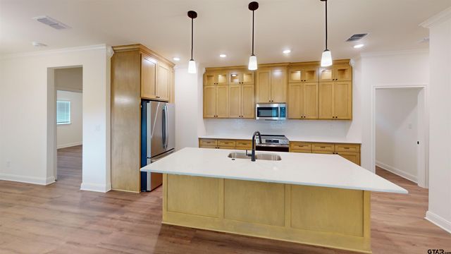 6610 Bendale, Tyler, TX 75703
