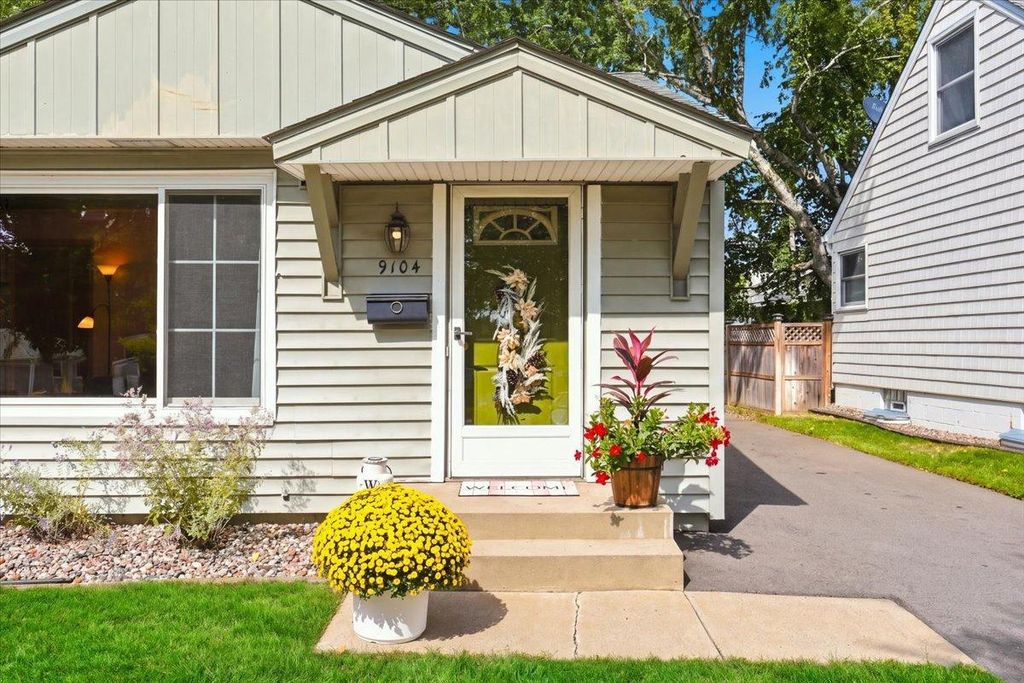 9104 Stanlen Road, Saint Louis Park, MN 55426 — photo 2