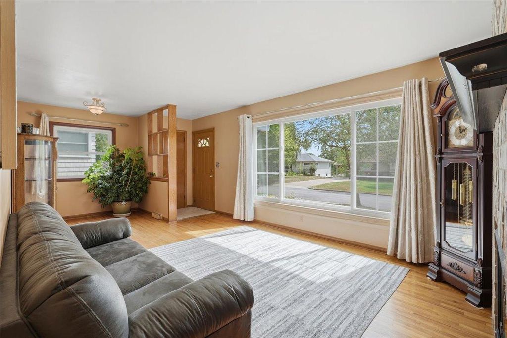 9104 Stanlen Road, Saint Louis Park, MN 55426 — photo 4