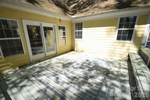 2336 Mill House Lane, Matthews, NC 28104