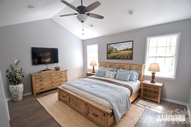 2336 Mill House Lane, Matthews, NC 28104