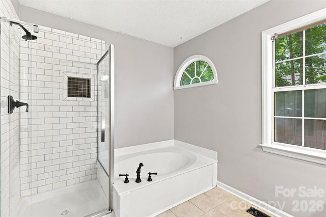 2336 Mill House Lane, Matthews, NC 28104